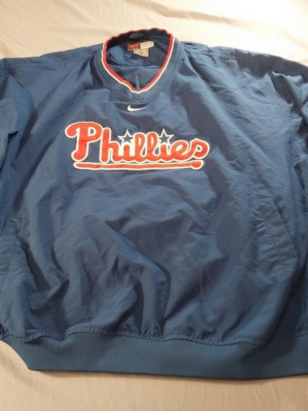Vintage 90s Nike Team Center Swoosh Philadelphia Phillies Pullover Windbreaker